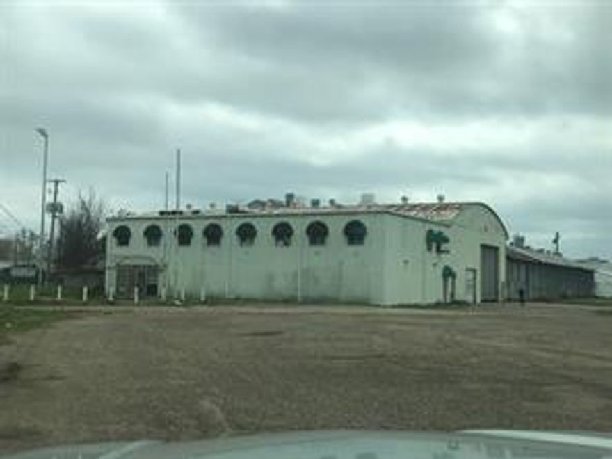 Owner says bring me an offer!!! Property is located in the heart of Shreveport's industrial and business area. Ready accessible to all areas of Shreveport and Bossier city, easy access to I-220, business district and Downtown Airport is only a few minutes away. 9,986 SF of office area, 27590 SF of manufacturing area, 4 cranes (one 15 ton, two 5 tons and one 10 Ton. Reinforced concrete floors, steel support columns corrugated steel roof. Plenty of asphalt parking.