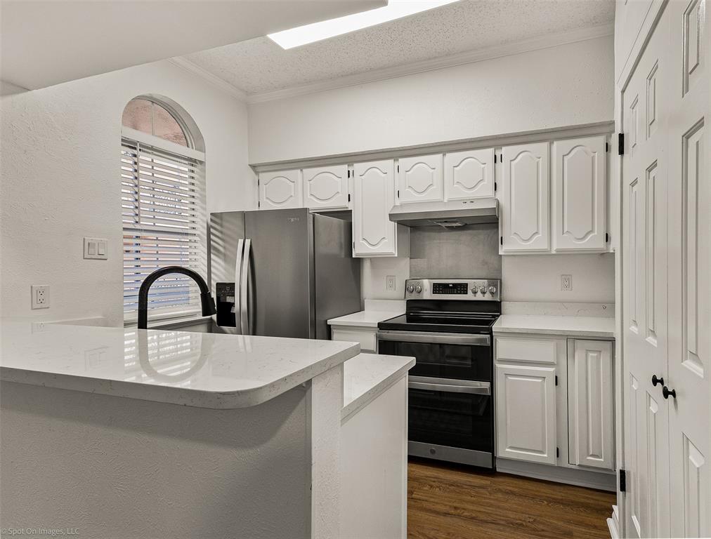 Bois Du Lac Condo - Residential