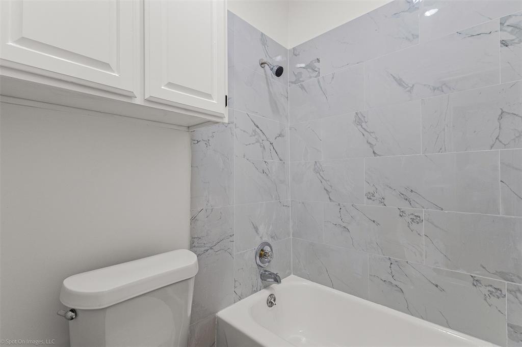 Bois Du Lac Condo - Residential