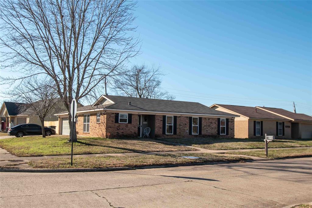 4732 Longstreet Place