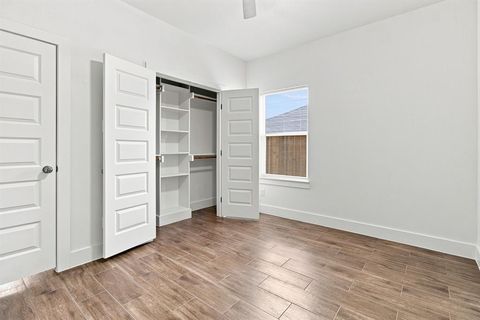 Tiny photo for 3116 Roosevelt Avenue, Fort Worth, TX 76106 (MLS # 21330400)