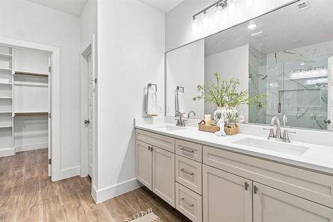Tiny photo for 3116 Roosevelt Avenue, Fort Worth, TX 76106 (MLS # 21330400)