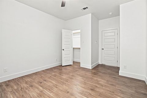 Tiny photo for 3116 Roosevelt Avenue, Fort Worth, TX 76106 (MLS # 21330400)