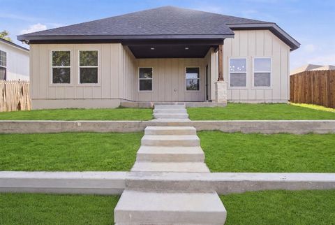 Tiny photo for 3116 Roosevelt Avenue, Fort Worth, TX 76106 (MLS # 21330400)