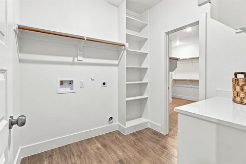 Tiny photo for 3116 Roosevelt Avenue, Fort Worth, TX 76106 (MLS # 21330400)