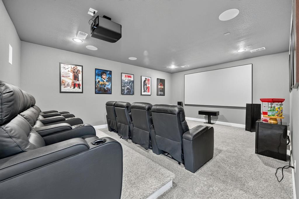 12728 Royal Oaks Lane