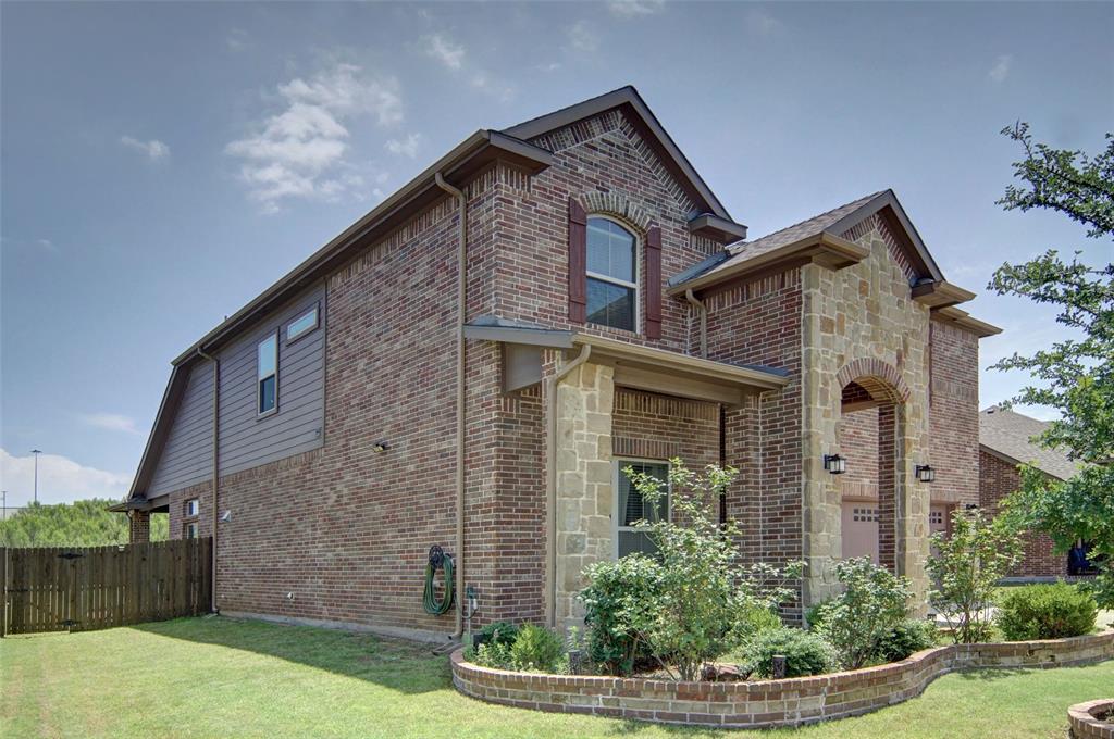 Photo of 9828 Tule Lake Road, Fort Worth, TX 76177 (MLS # 21373564)
