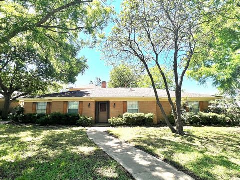 1614 Andy Drive Sherman TX 75092