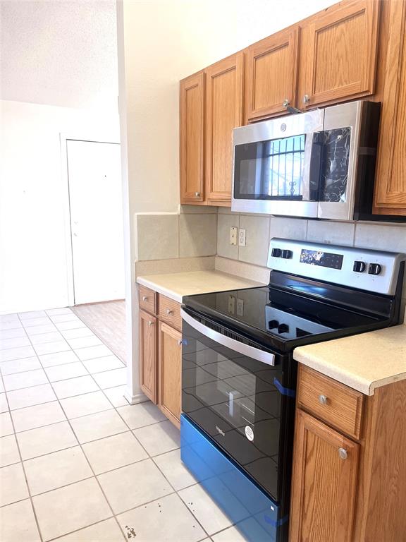 Deerpath Village 04 - Residential