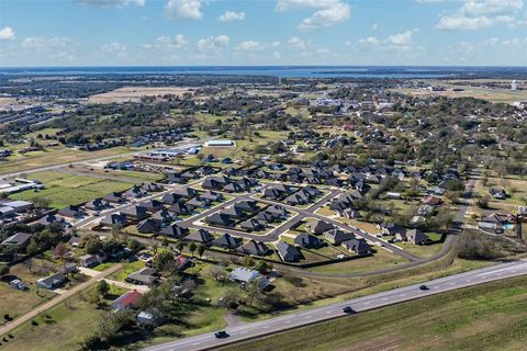 509 Limestone Circle Mabank TX 75147