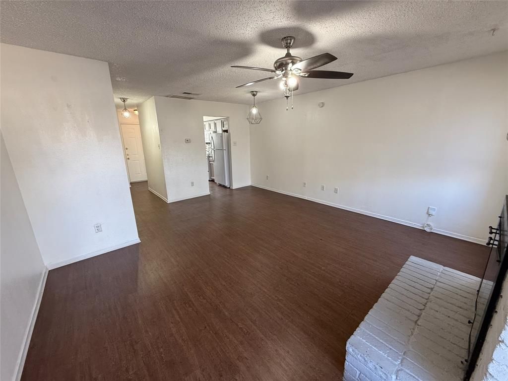 Photo of 422 W 4th Street, Kennedale, TX 76060 (MLS # 21251553)