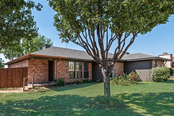 5126 TRAIL DUST LN, ARLINGTON, TX 76017 - Image 77d10e0c6700ebcc95b16f2af5fcb5a9/730524706