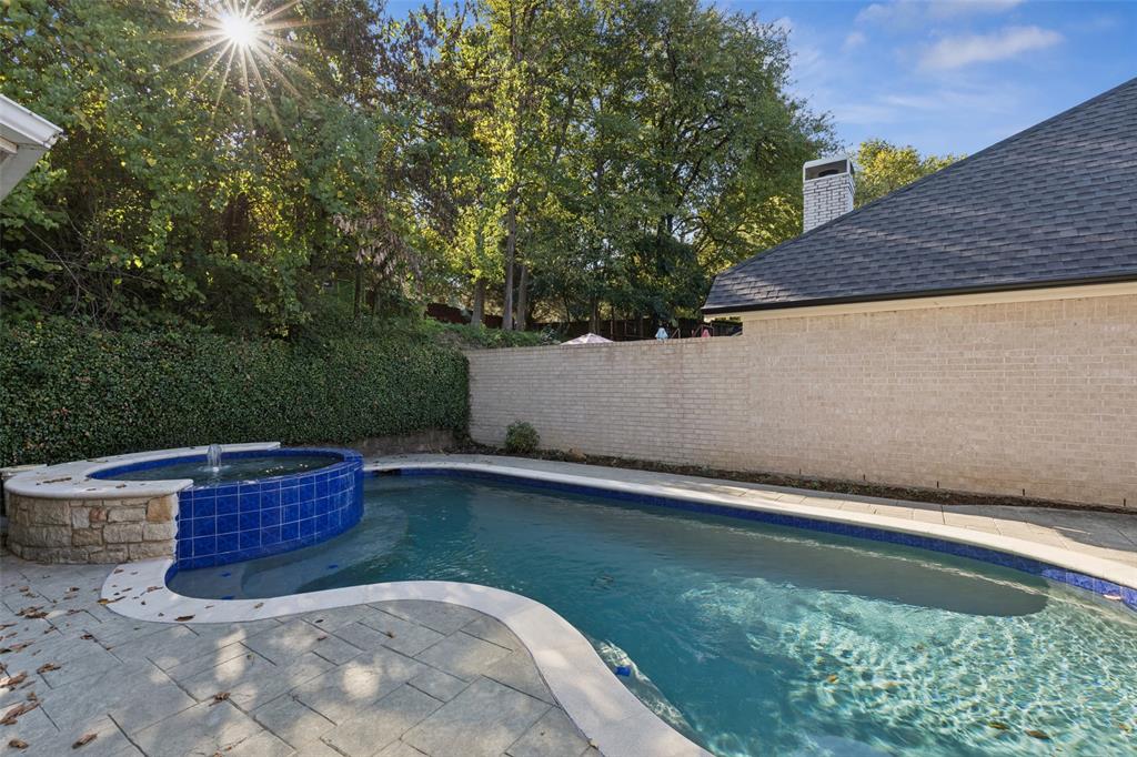 Highland On The Creek - Residential