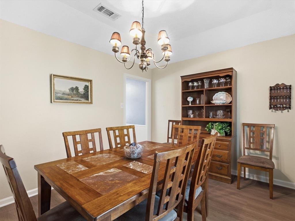 1104 Sunset Drive