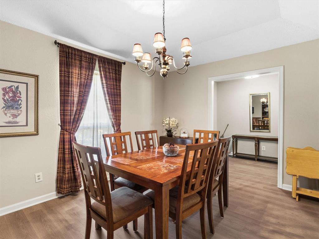 1104 Sunset Drive