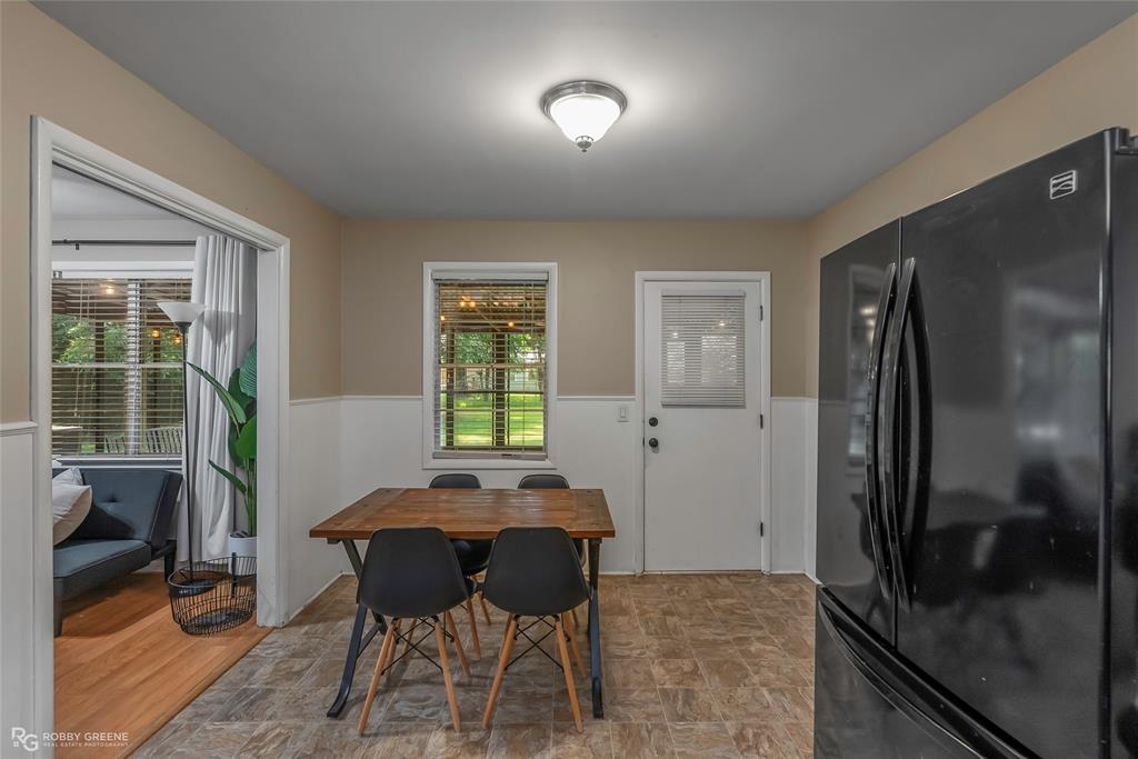 Shreveport, Louisiana 71105, United States, 3 Bedrooms Bedrooms, ,2 BathroomsBathrooms,Residential,Pending,164522