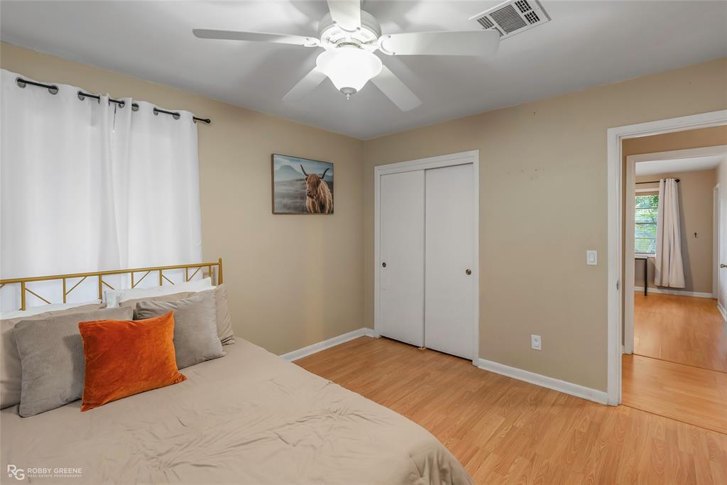 Shreveport, Louisiana 71105, United States, 3 Bedrooms Bedrooms, ,2 BathroomsBathrooms,Residential,Pending,164522