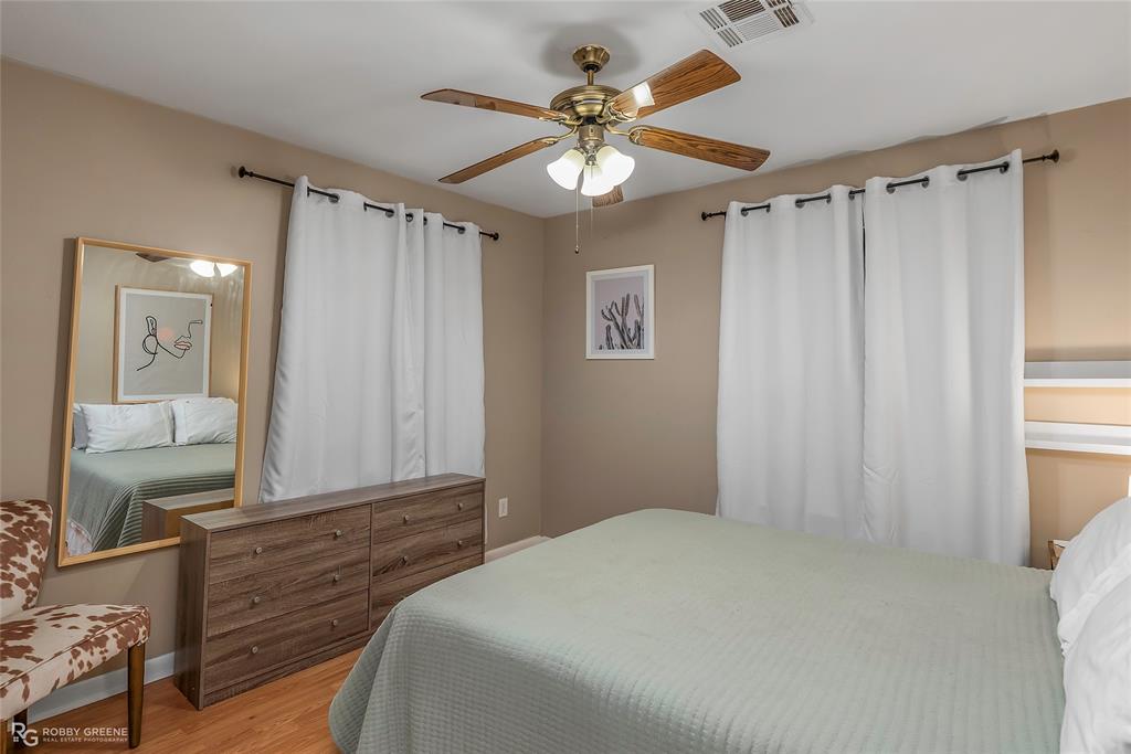 Shreveport, Louisiana 71105, United States, 3 Bedrooms Bedrooms, ,2 BathroomsBathrooms,Residential,Pending,164522