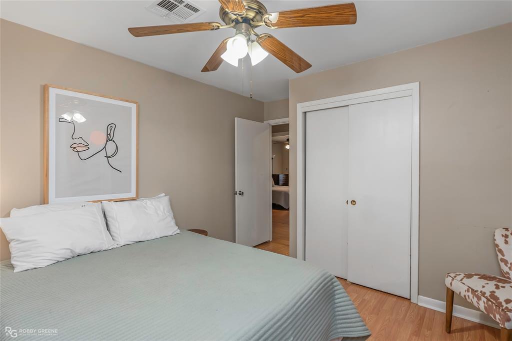 Shreveport, Louisiana 71105, United States, 3 Bedrooms Bedrooms, ,2 BathroomsBathrooms,Residential,Pending,164522