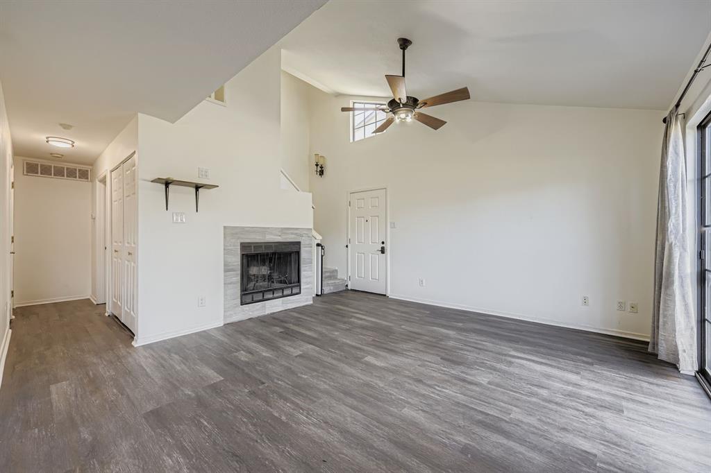 330 W Harwood Road C