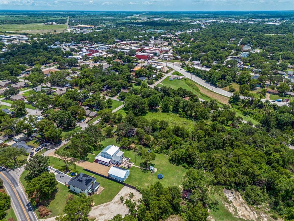 A M Moore - Residential