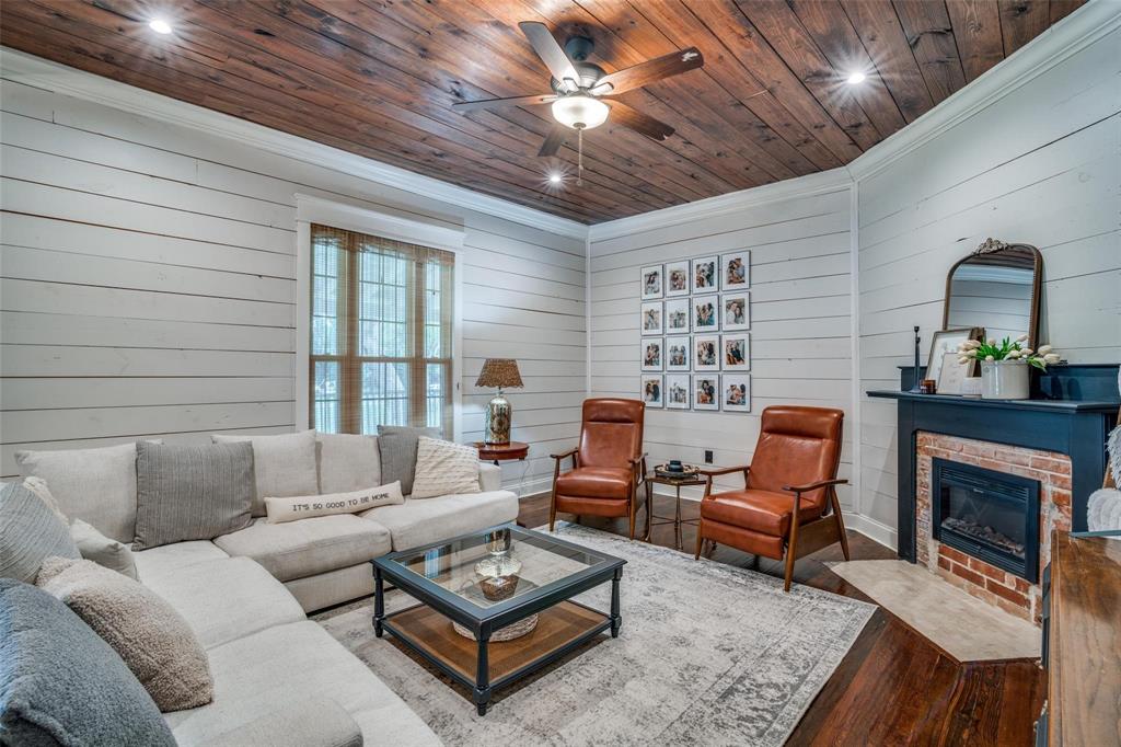 A M Moore - Residential