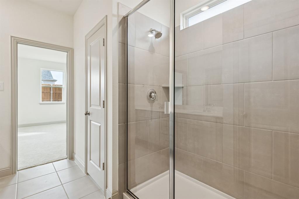 Venetian - Residential