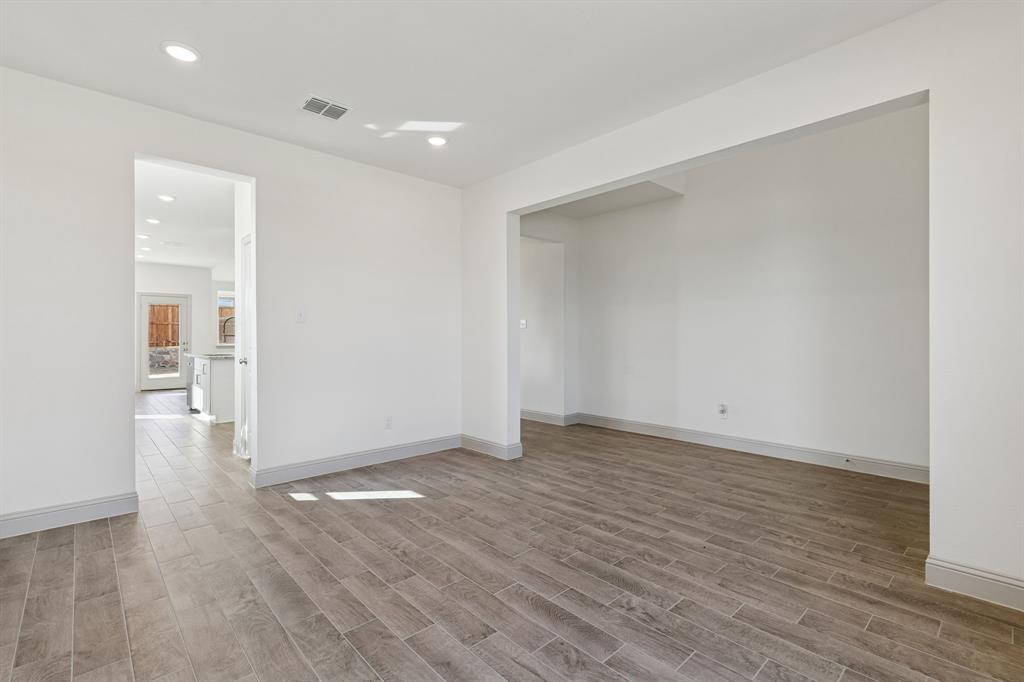 Venetian - Residential