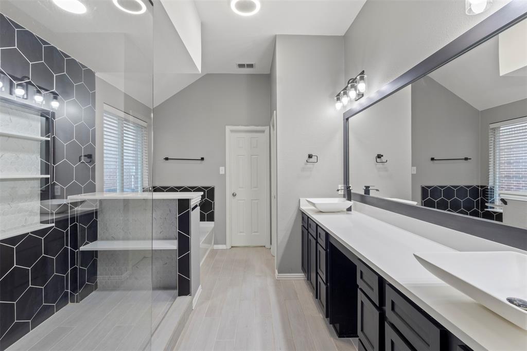 Woodbridge Ph 12 - Residential