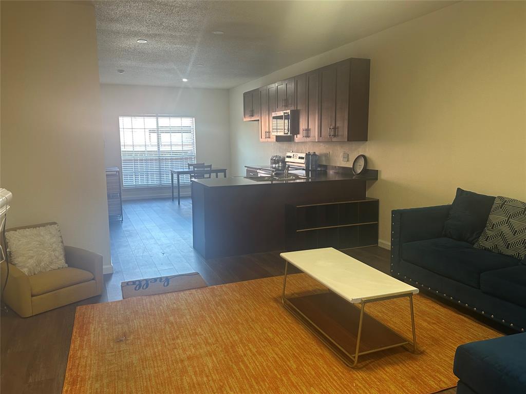 Richland Park Apt-Westchase Condo - Residential Lease