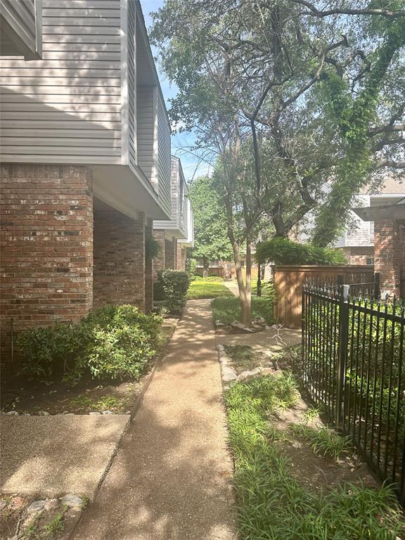 Richland Park Apt-Westchase Condo - Residential Lease