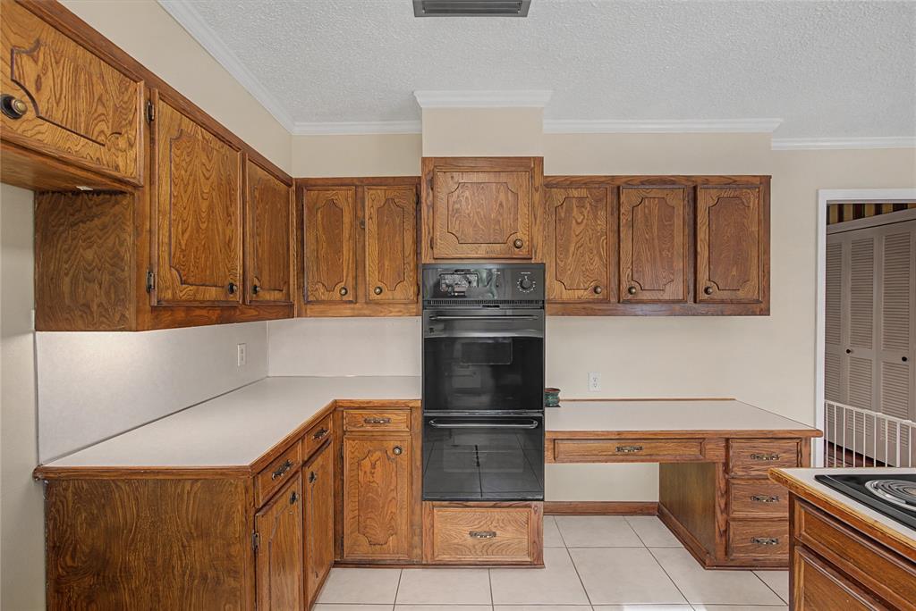 LAKE TERRACE - Residential