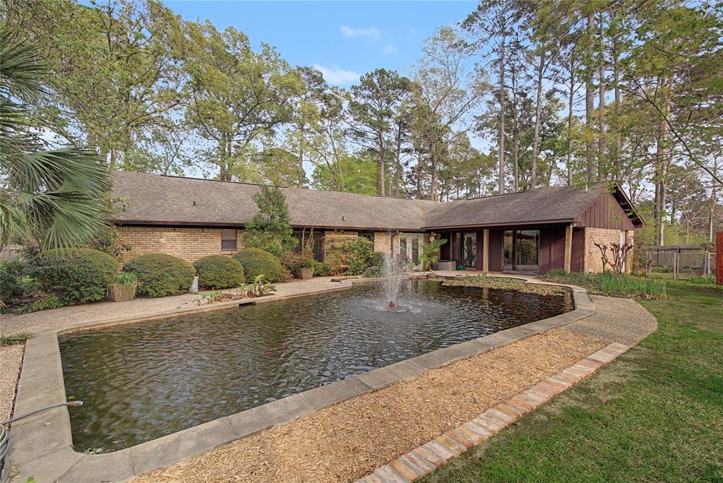 LAKE TERRACE - Residential