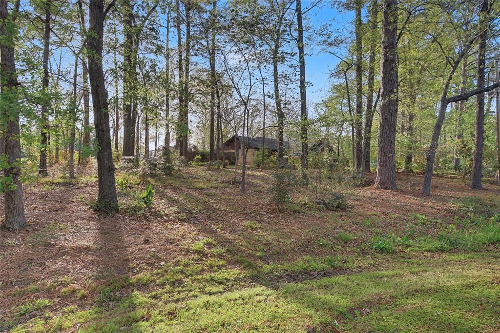 LAKE TERRACE - Residential