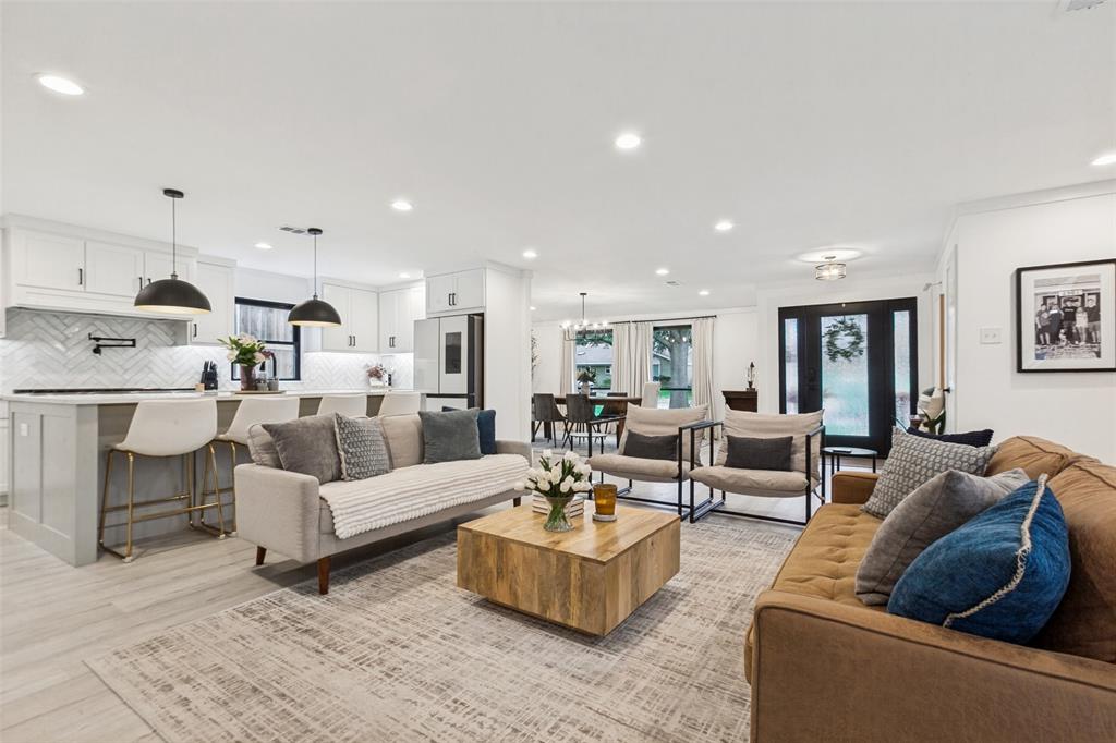 411 Ridgewood Drive