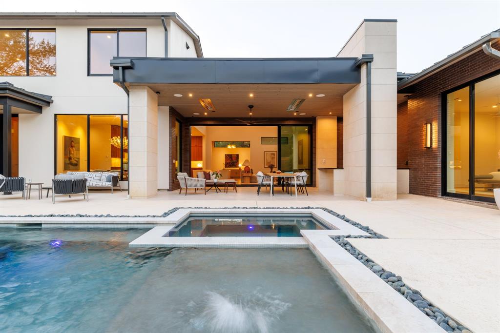 Les Jardines Add - Residential