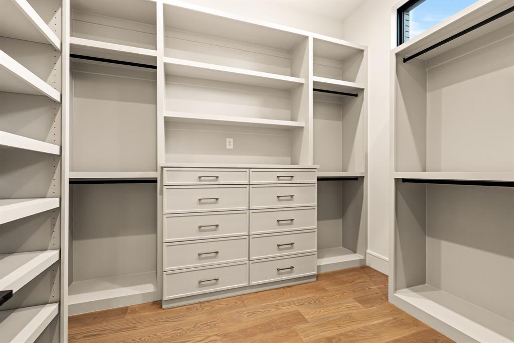 Les Jardines Add - Residential