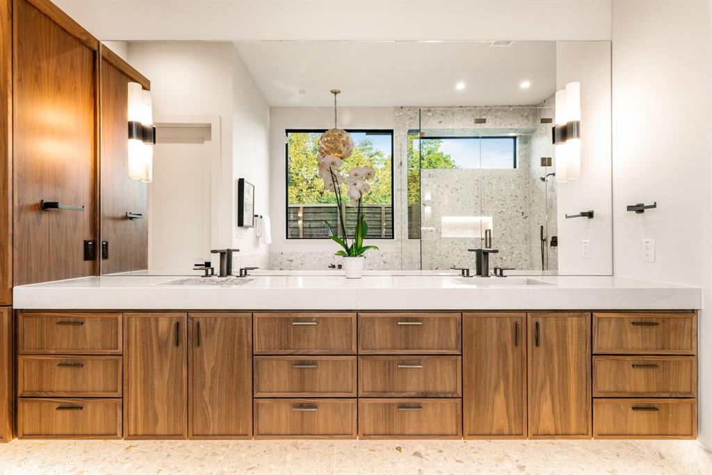 Les Jardines Add - Residential