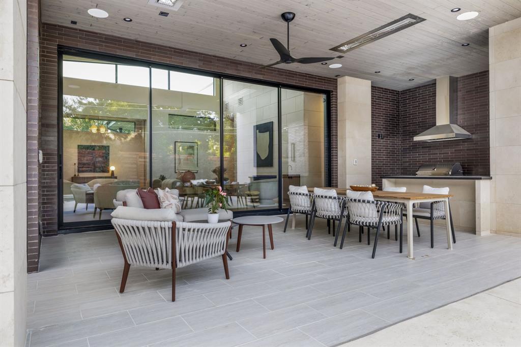 Les Jardines Add - Residential