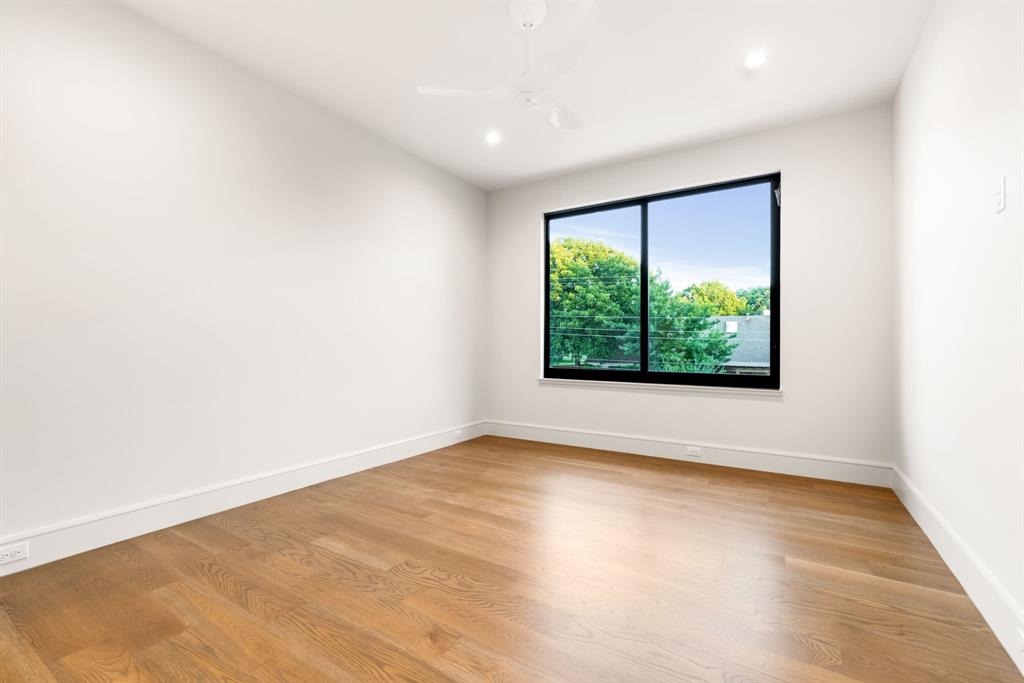 Les Jardines Add - Residential