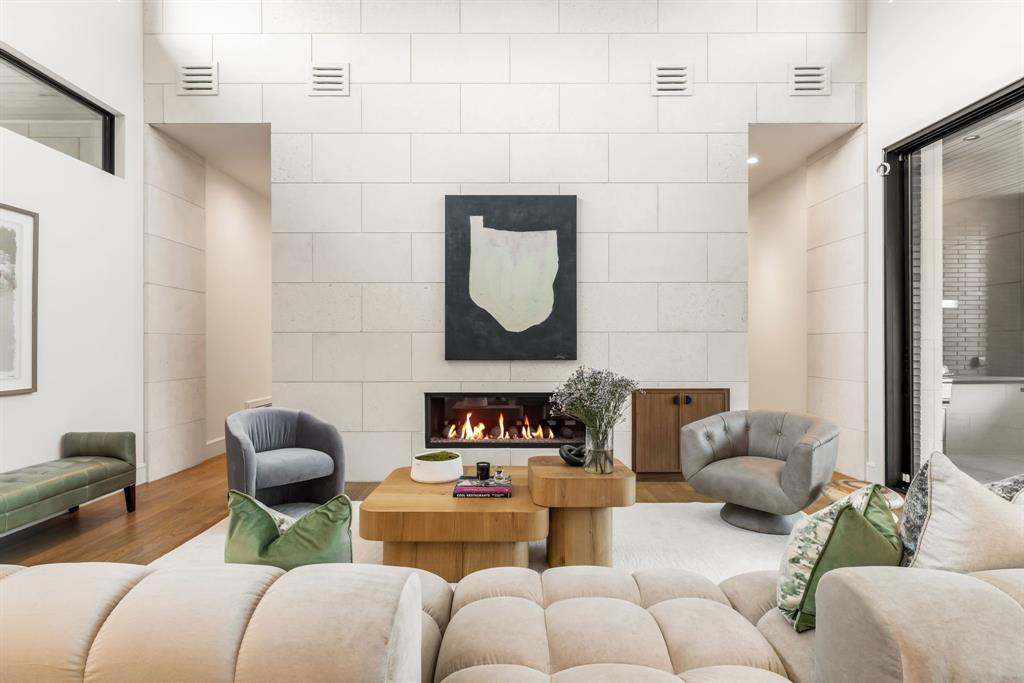 Les Jardines Add - Residential