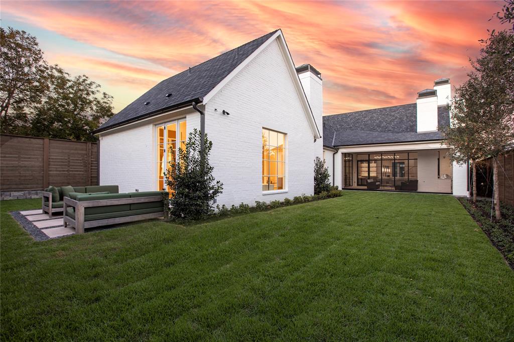 Bluffs at Cochran Chapel - Residential