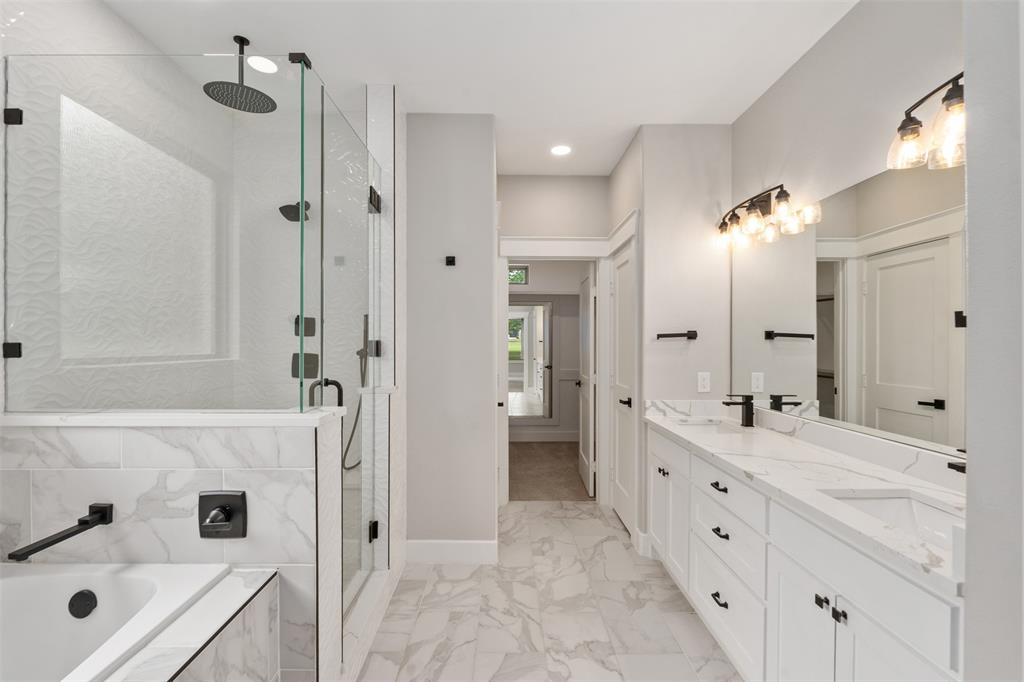 Pinnacle Club - Residential