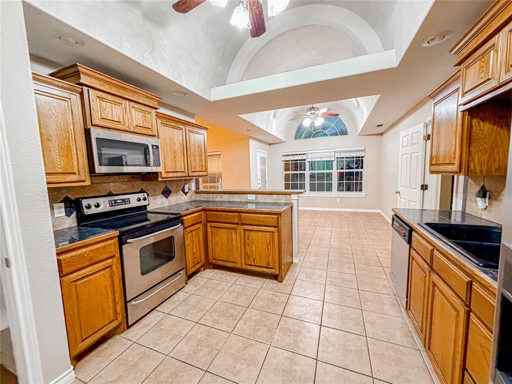 3426 Silver Oaks Drive