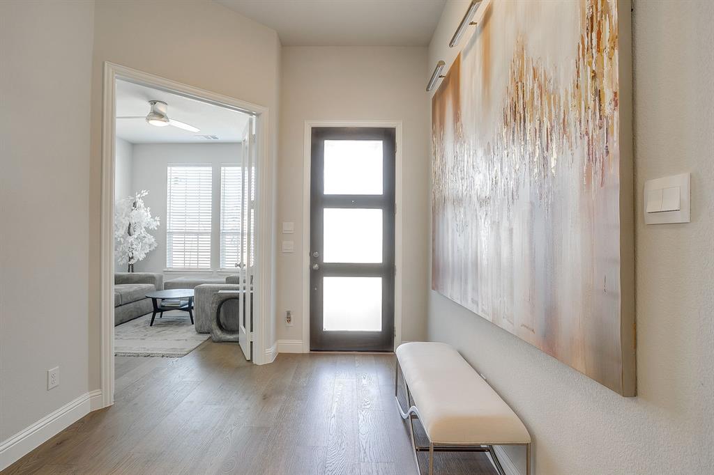 1800 Flowerfield Lane