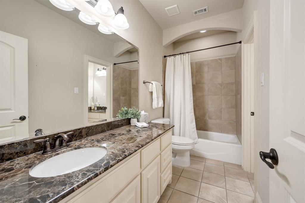 Heritage Oaks Colleyville - Residential