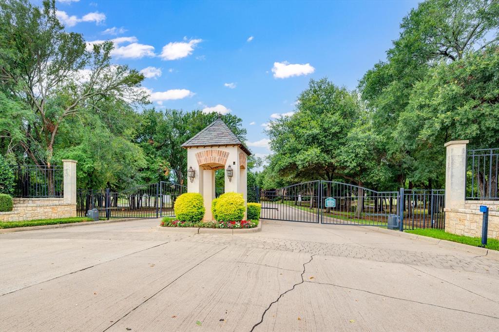 Heritage Oaks Colleyville - Residential