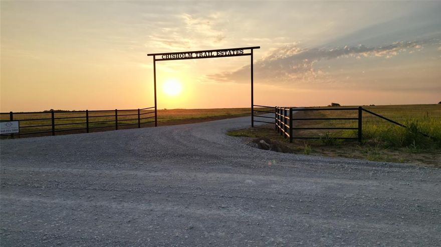 Ideal size and location for building your new home or barndominium. Located only 6 miles from beautiful downtown Nocona. Pentex electric installed underground. Private access road. !!OWNER FINANCING AVAILABALE!!