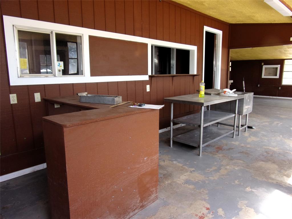 none - Commercial Sale