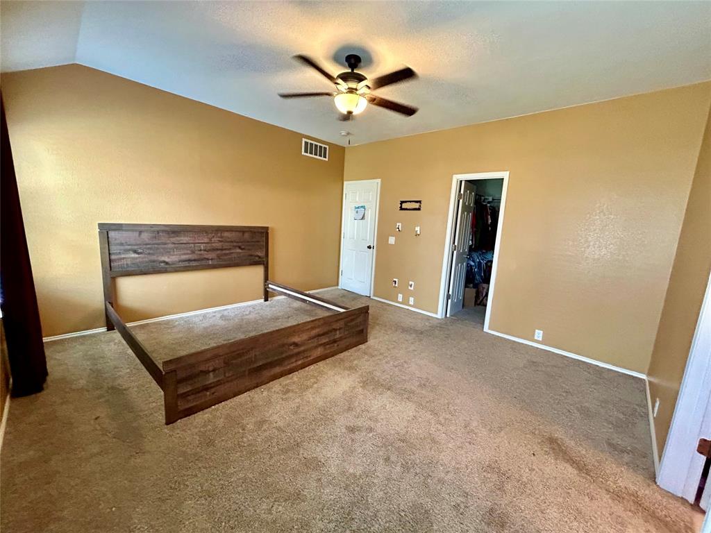 Everman Park South Add - Residential Lease